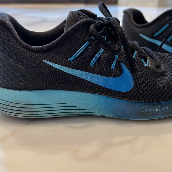 Nike womens sneakers